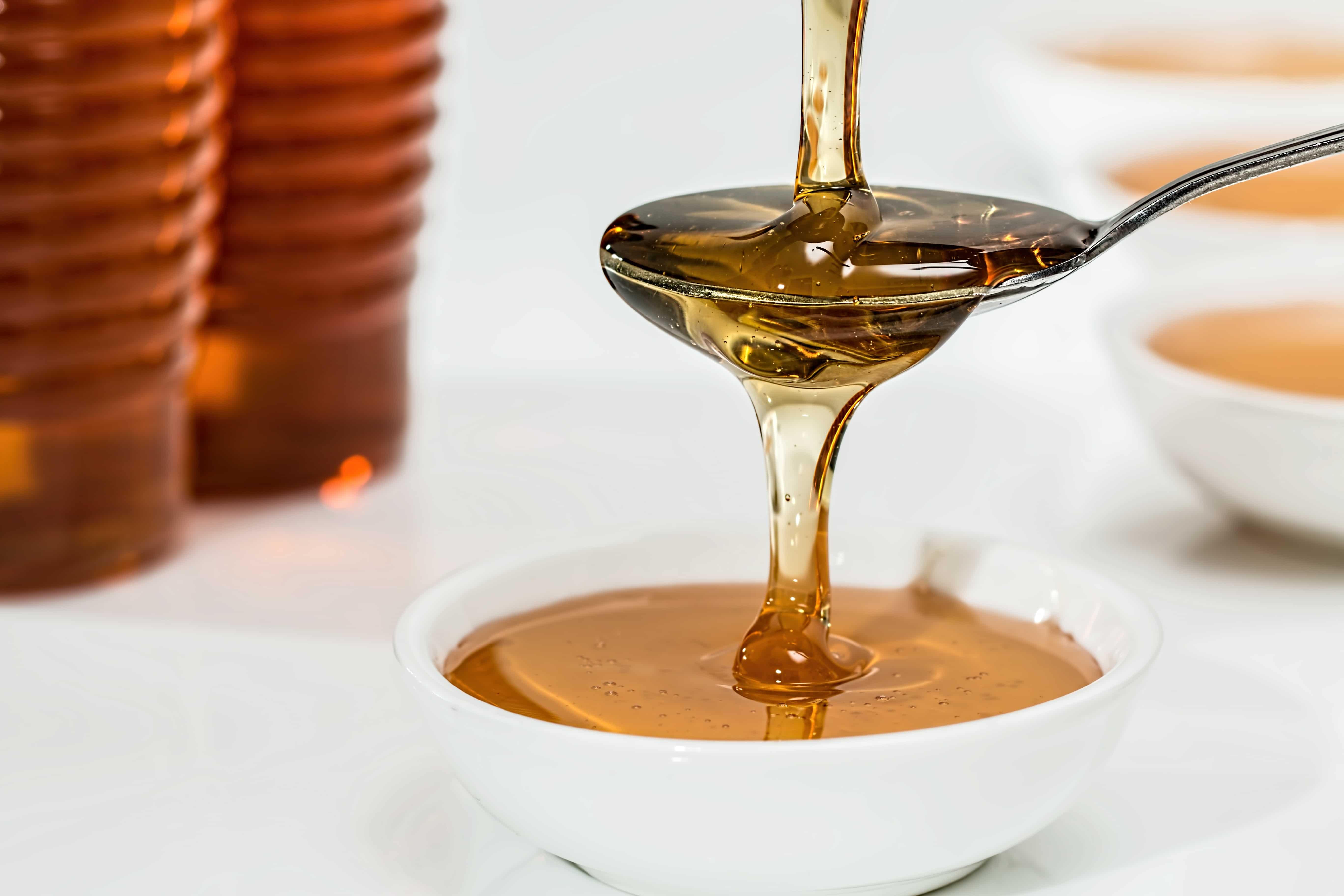 Glucose syrups are plant-based ingredients used in food. They are sugars from the carbohydrates family. They are derived from cereals (mainly wheat and maize) in the EU. In food, glucose syrups are mainly used for the texture, taste and glossiness they bring to food products.